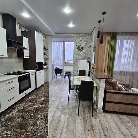Яровиця. Центр Lutsʼk Extérieur photo